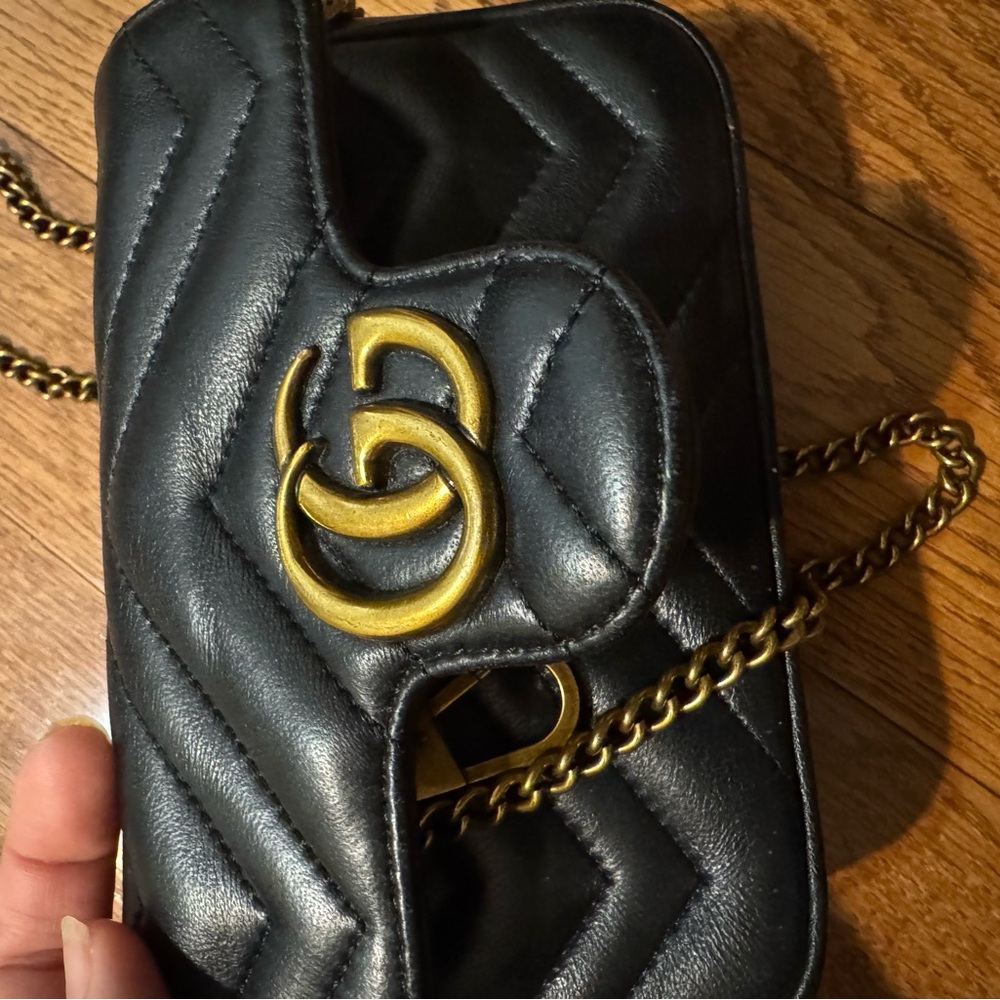 Gucci GG Marmont mini quilted leather shoulder bag with DUST BAG! - Picture 3 of 9